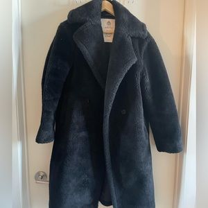 Aritzia Babaton Teddy Coat - Black Size 1